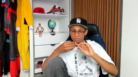 Snapshot of yandi_hot chatting on 02.18.26 yandi_hot online show from 02.18.26