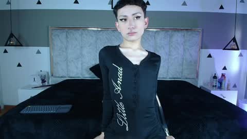 YANG online show from 04.12.26