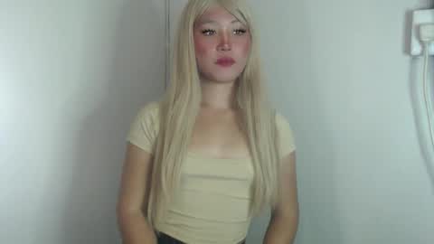 Snapshot of yannaliciouss chatting on 03.07.25 yannaliciouss online show from 03.07.25