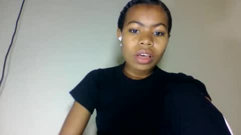 yannick_01 online show from 06.10.26