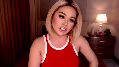 Allisonn online show from 03.04.25