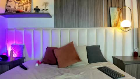 yaramooun online show from 04.21.26