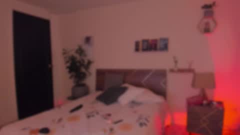 Snapshot of yarirose chatting on 02.13.26 Yary online show from 02.13.26