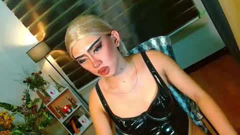 miss yasii online show from 03.30.26