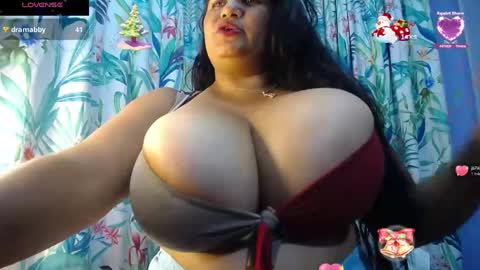 Yasmin online show from 12.31.24