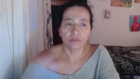 Snapshot of yasmin_love85 chatting on 02.11.25 yasmin_love85 online show from 02.11.25