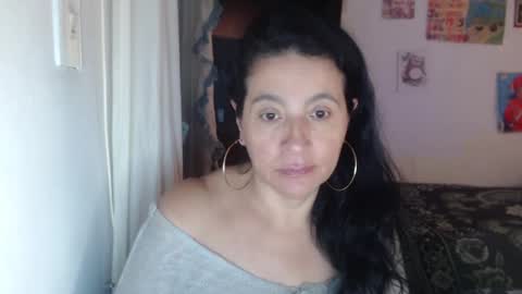 Snapshot of yasmin_love85 chatting on 03.04.25 yasmin_love85 online show from 03.04.25