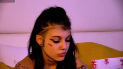 Snapshot of yasminstormx chatting on 06.01.26 Diana online show from 06.01.26