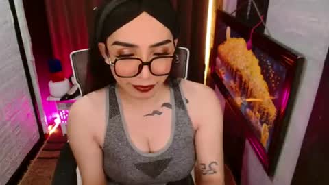 Snapshot of yassiered chatting on 07.19.26 yassiered online show from 07.19.26