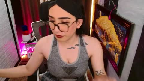 Snapshot of yassiered chatting on 07.20.26 yassiered online show from 07.20.26