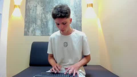 Yatson online show from 03.25.26