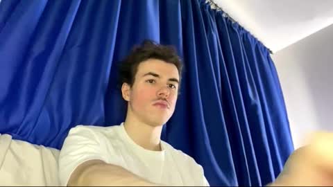 Snapshot of yayay333 chatting on 02.19.26 yayay333 online show from 02.19.26