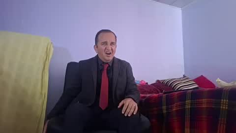 Snapshot of yazflor chatting on 06.11.26 Hazzan y Greisy online show from 06.11.26