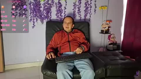 Snapshot of yazflor chatting on 06.29.26 Hazzan y Greisy online show from 06.29.26