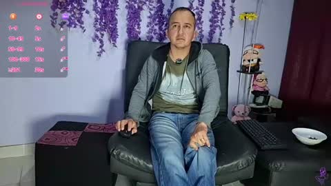 Snapshot of yazflor chatting on 07.11.26 Hazzan y Greisy online show from 07.11.26