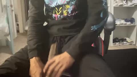 Snapshot of yeahitsrell2 chatting on 03.03.25 Yeahitsrell online show from 03.03.25