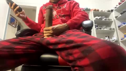 Snapshot of yeahitsrell2 chatting on 03.12.25 Yeahitsrell online show from 03.12.25