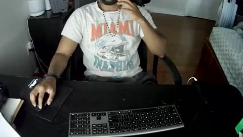 yeasureokay01 online show from 06.04.26
