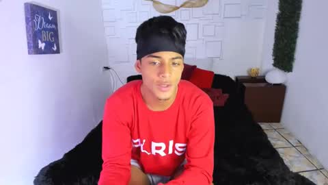 yeison_77 online show from 12.16.24