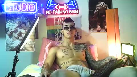 yeisoncastellanos1999 online show from 09.22.25