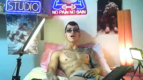 yeisoncastellanos1999 online show from 10.01.25