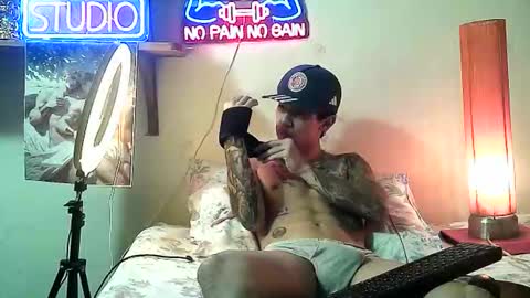 Snapshot of yeisoncastellanos1999 chatting on 02.13.26 yeisoncastellanos1999 online show from 02.13.26