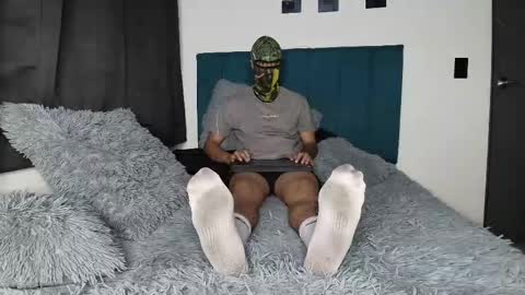 Snapshot of yeisongomezz chatting on 10.15.25 yeisongomezz online show from 10.15.25