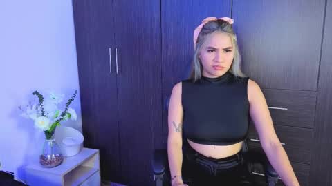 Yeli Amber online show from 01.07.26