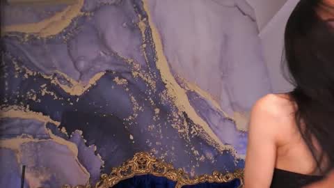 yennstar online show from 09.18.25