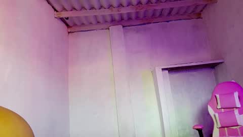 Snapshot of yera_sh chatting on 02.26.26 YERA online show from 02.26.26