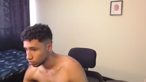 Snapshot of yerfon_s1 chatting on 12.09.24 Yeff ind. model online show from 12.09.24