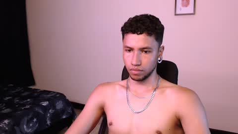 Snapshot of yerfon_s1 chatting on 12.13.24 Yeff ind. model online show from 12.13.24