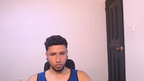 Snapshot of yerfon_s1 chatting on 01.04.25 Yeff ind. model online show from 01.04.25