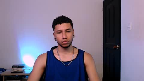 Snapshot of yerfon_s1 chatting on 01.17.25 Yeff ind. model online show from 01.17.25