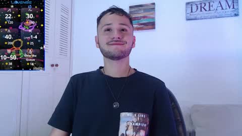 Snapshot of yerito_ chatting on 01.09.25 Yero online show from 01.09.25