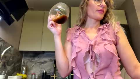 Zlata online show from 10.07.25