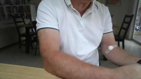 yesplease1969 online show from 01.17.25