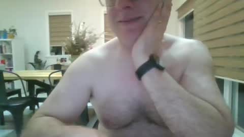 yesplease1969 online show from 10.11.25