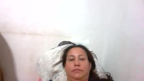 Snapshot of yessica_08 chatting on 07.27.26 yessica and andres online show from 07.27.26