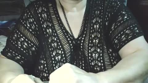Snapshot of yessirprincesspet chatting on 04.26.26 yessirprincesspet online show from 04.26.26