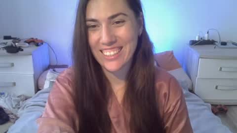 Kira online show from 06.04.26