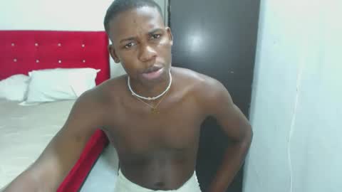 yeycom_hot07 online show from 02.15.25