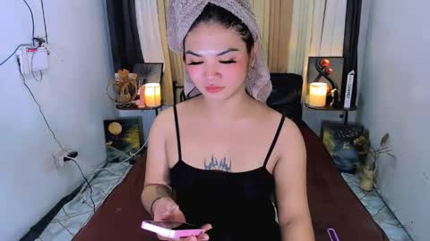 yhanna_08 online show from 05.24.26