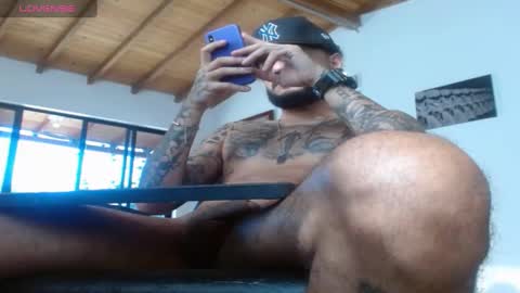 Snapshot of yio__cohen chatting on 01.29.25 yio cohen online show from 01.29.25