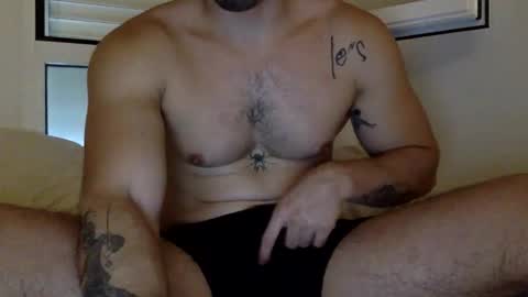 yngspaniard online show from 10.15.25