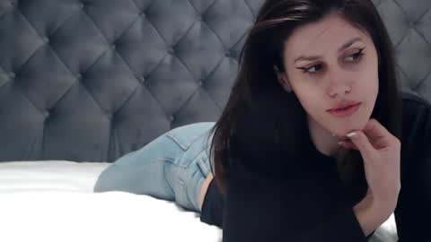 Snapshot of ynnasquirt chatting on 02.20.25 ynnasquirt online show from 02.20.25