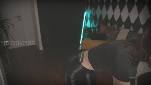 ynnenbrynn online show from 12.07.24