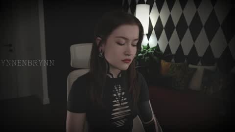 ynnenbrynn online show from 01.15.25