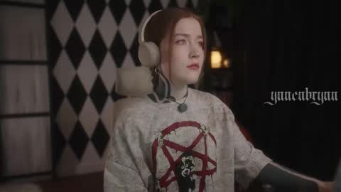 ynnenbrynn online show from 10.10.25