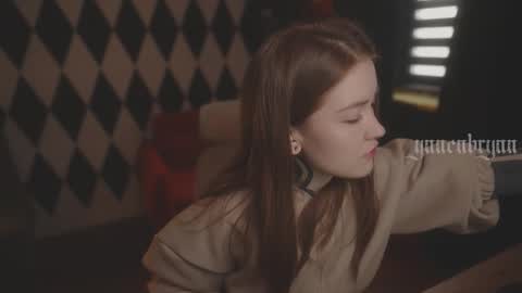 ynnenbrynn online show from 11.13.25